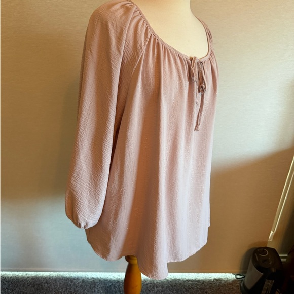 Meri Skye Tops - Keri Skye Women's Blush Pink Top